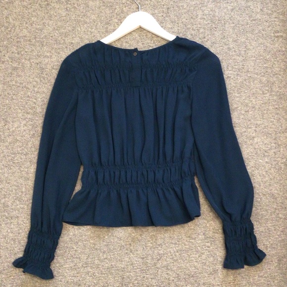 Club Monaco Ureliee Top Size XS - Picture 5 of 7